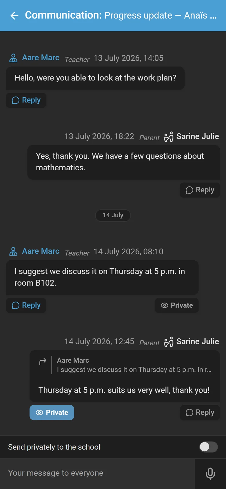 A discussion thread on mobile: a message from the teacher, a parent's reply, and the field to answer.